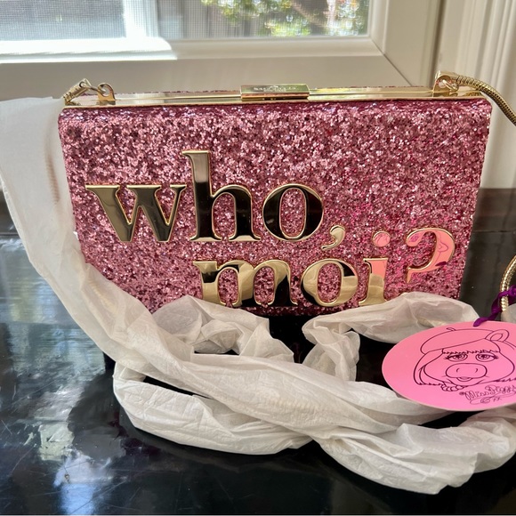 *SOLD* Kate Spade Who Moi Miss Piggy Clutch - Picture 4 of 16